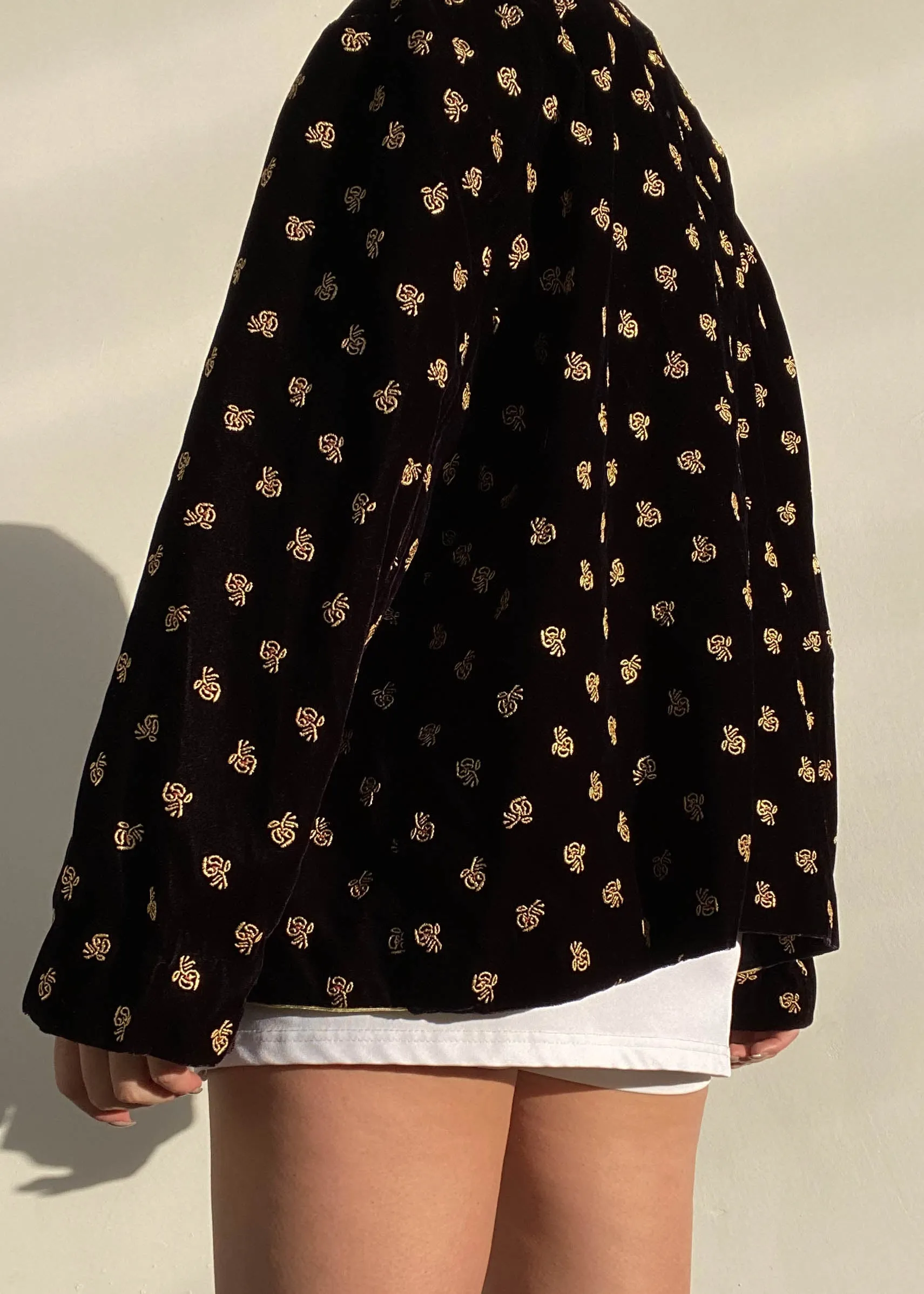 80's Black & Gold Velvet Jacket (XL)