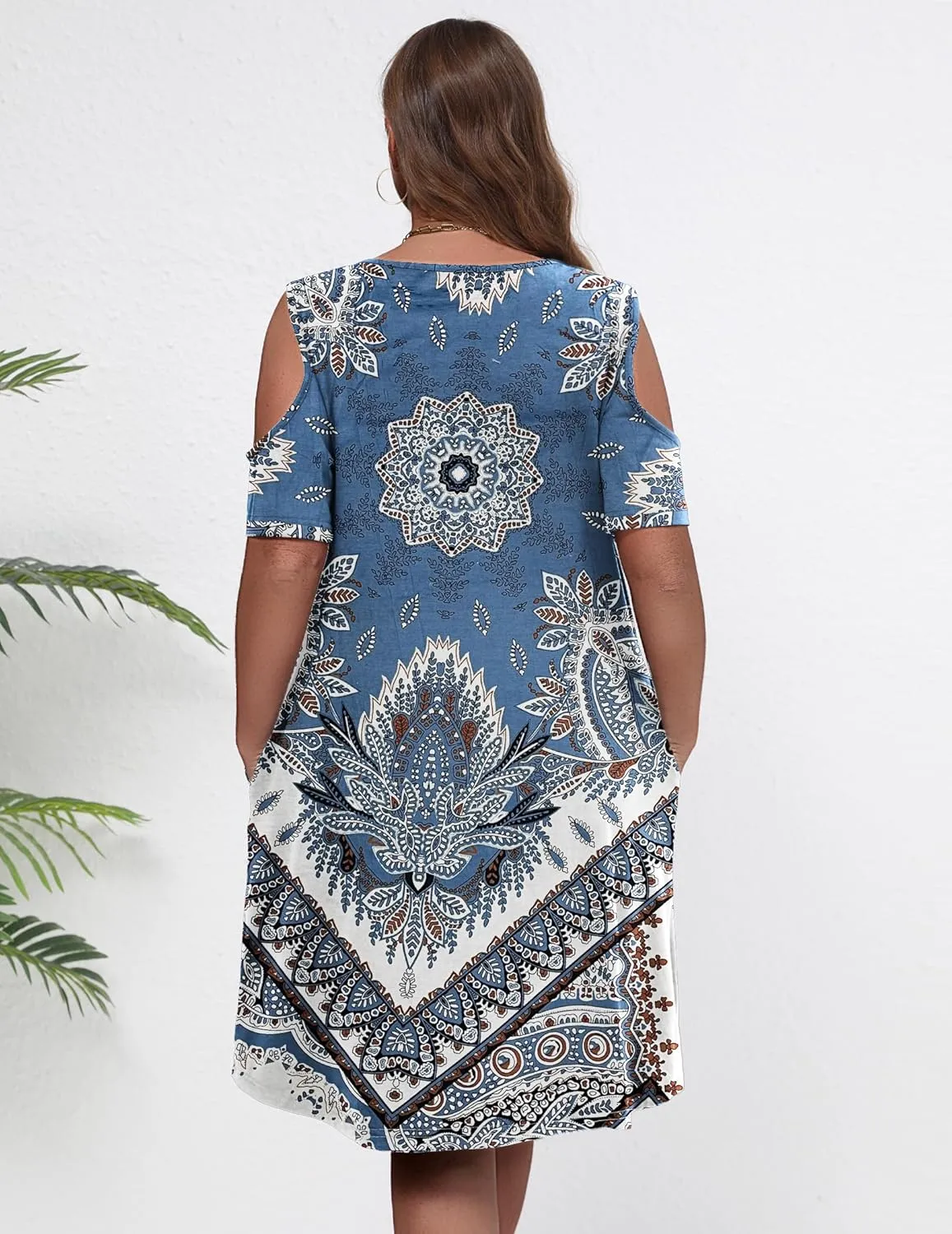 IN'VOLAND Women's Plus Size Summer Dress Short Sleeve Beach Floral Crew Neck Casual Mini Dresses with Pockets